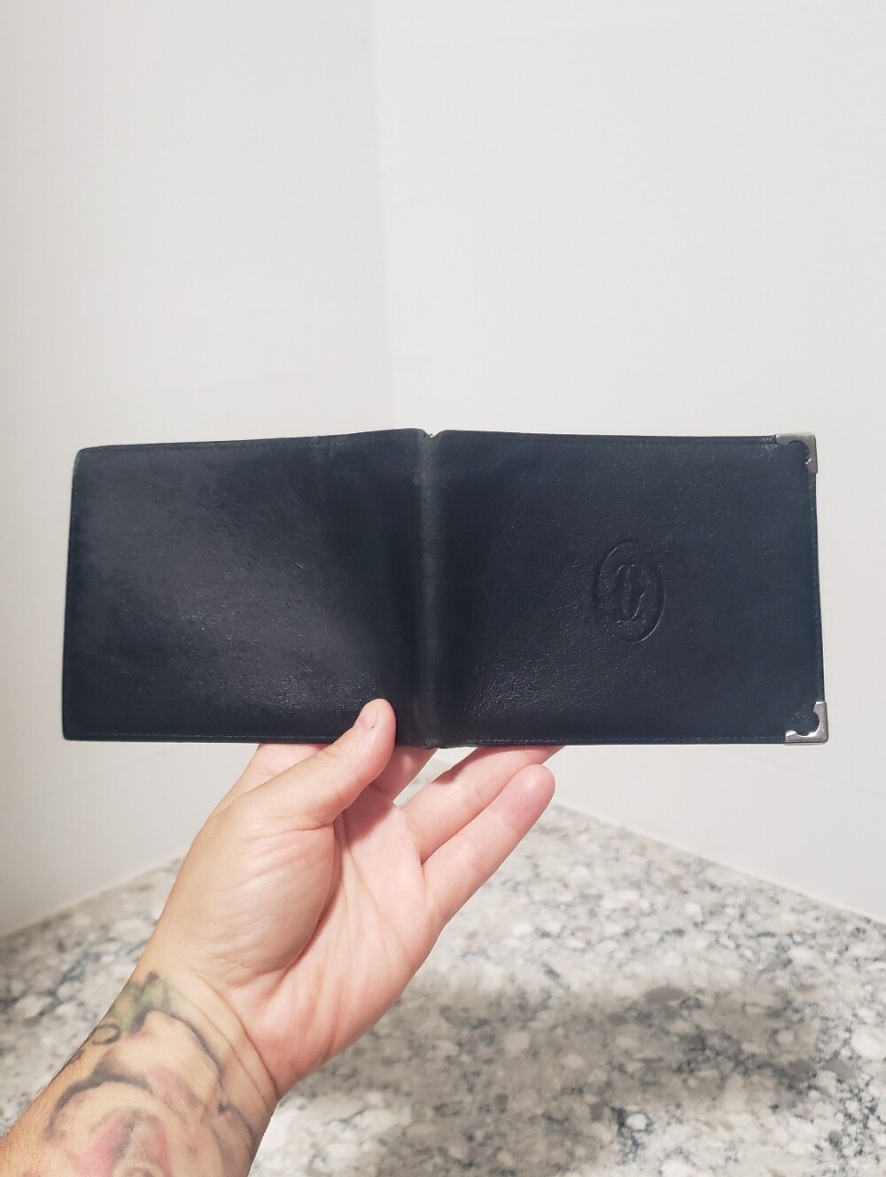Cartier Must Black Calfskin Bifold Leather Wallet - Picture 4 of 11
